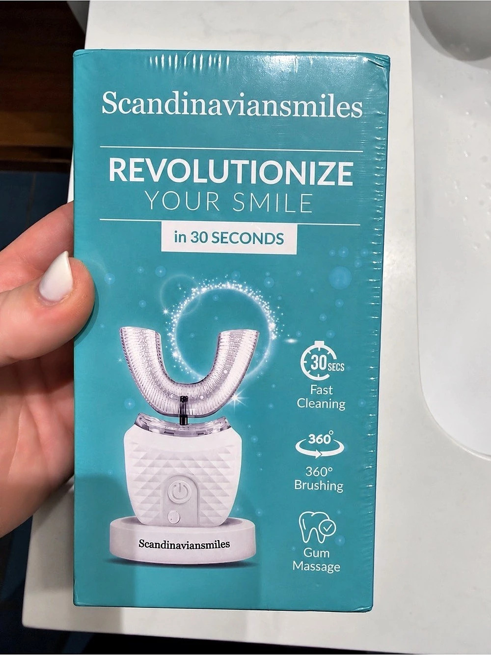 Scandinaviansmiles 360° Electric U-Shaped Toothbrush